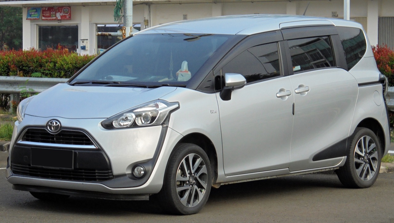 Toyota Sienta 小型 MPV(W1 級距)外觀