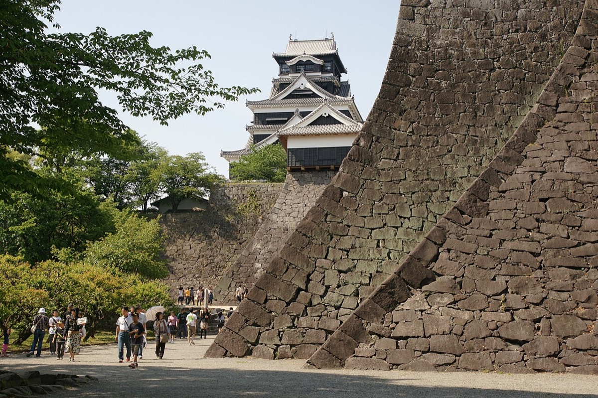 黑色天守建築的熊本城